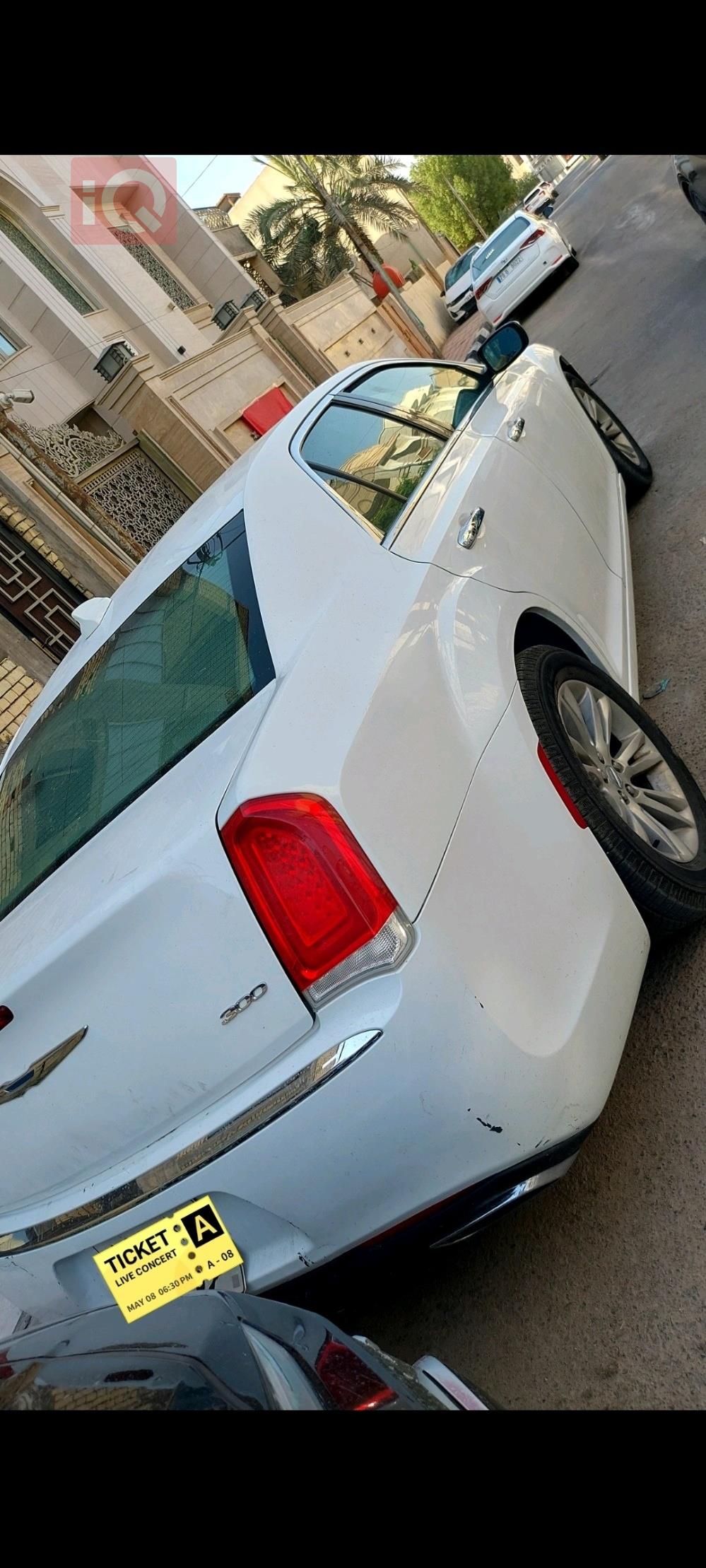 Chrysler 300